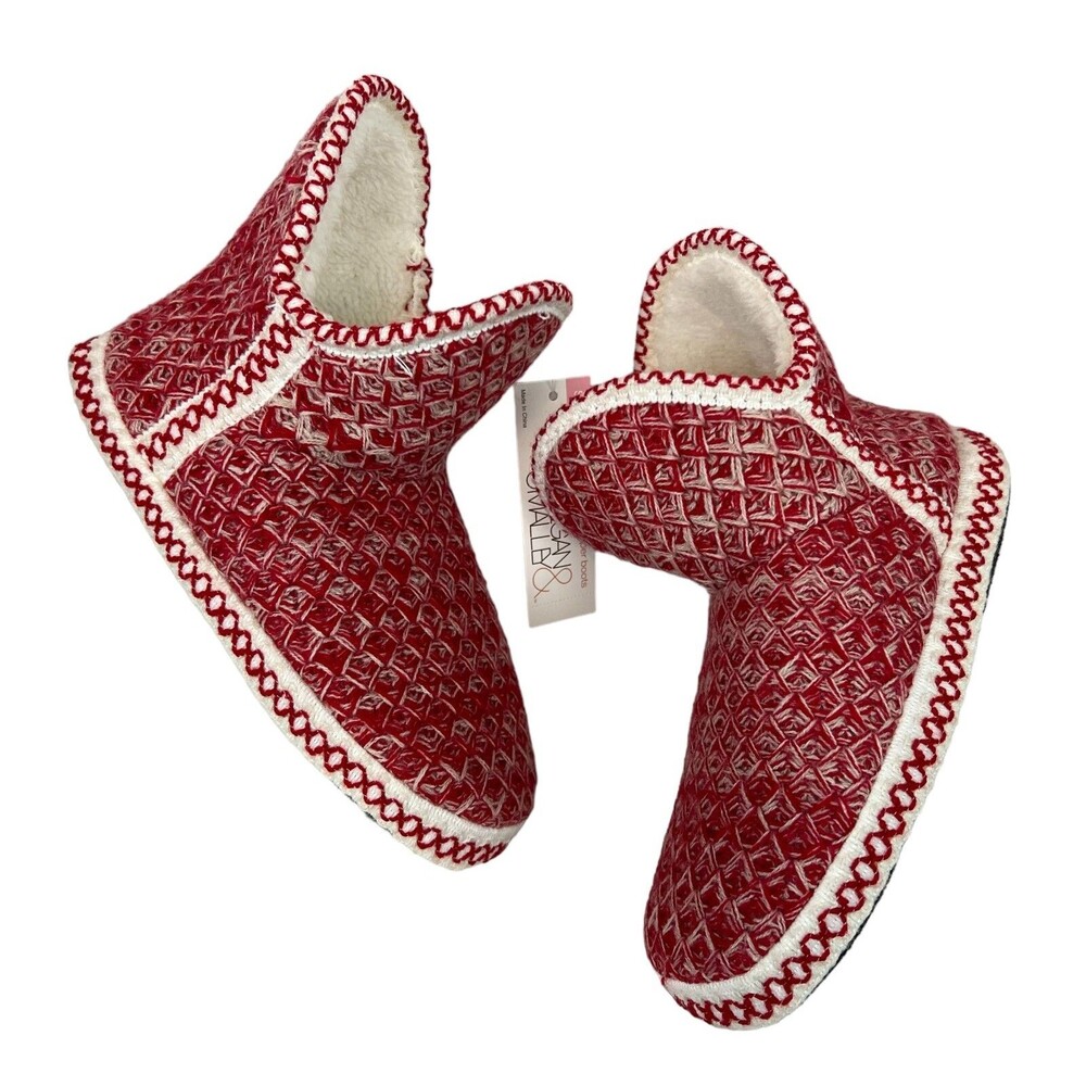 Gilligan & O'Malley Women's Slippers NWT Red Cozy Knit Bootie Size S (5-6)